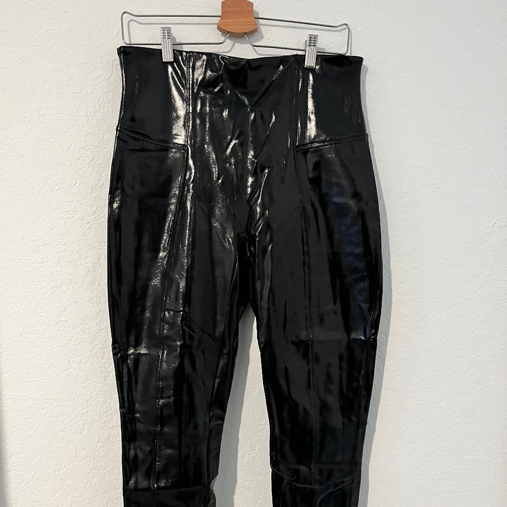 SPANX Faux Patent Leather Leggings